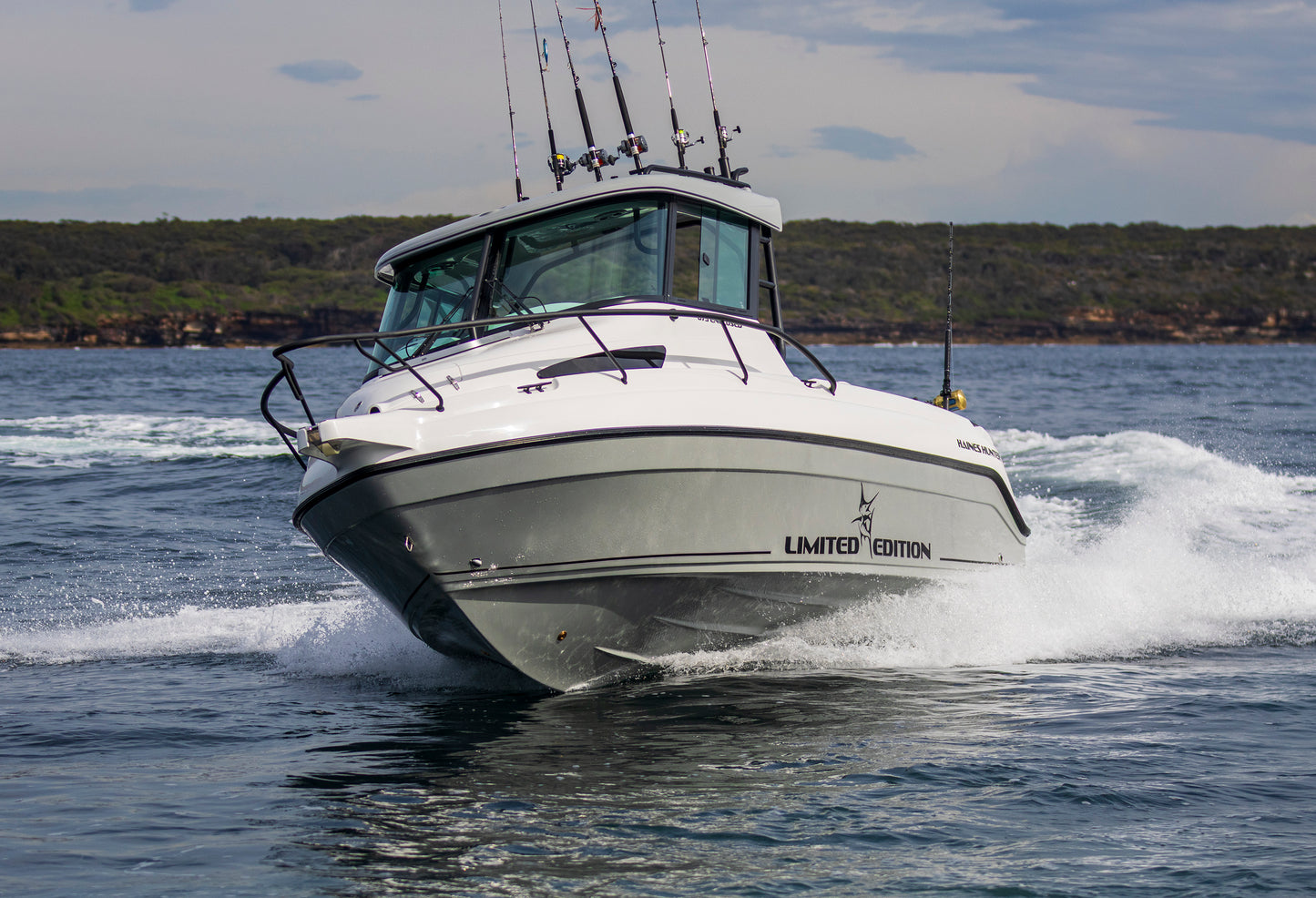 Haines Hunter 675 Enclosed limited