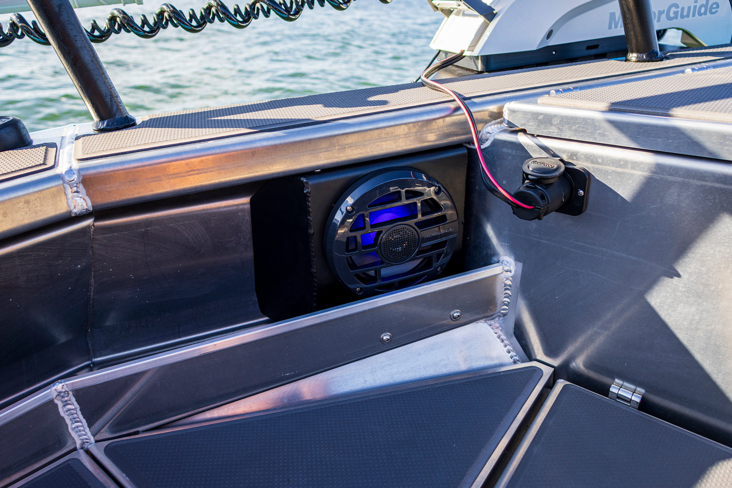 Senator 500 Side console