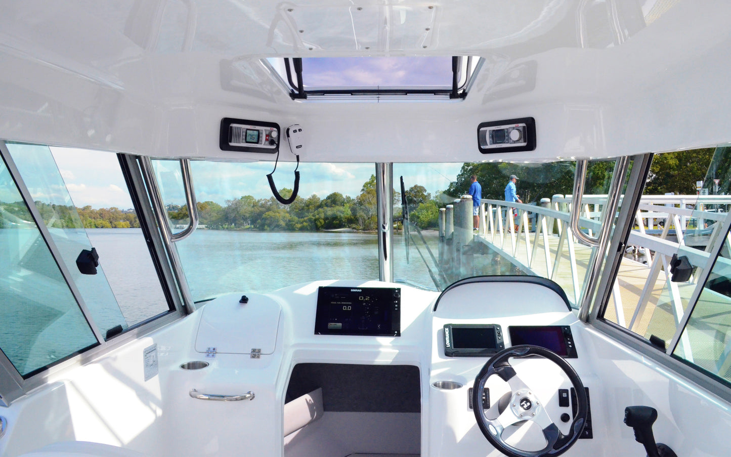Haines Hunter 625 Enclosed HT