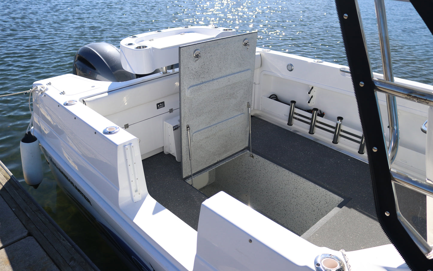 Haines Hunter 725 Enclosed HT