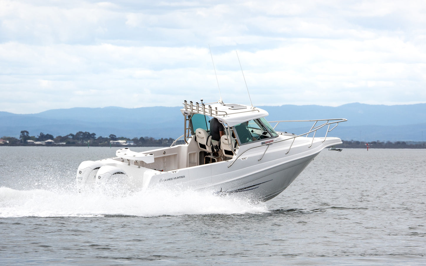 Haines Hunter 760 Enclosed HT