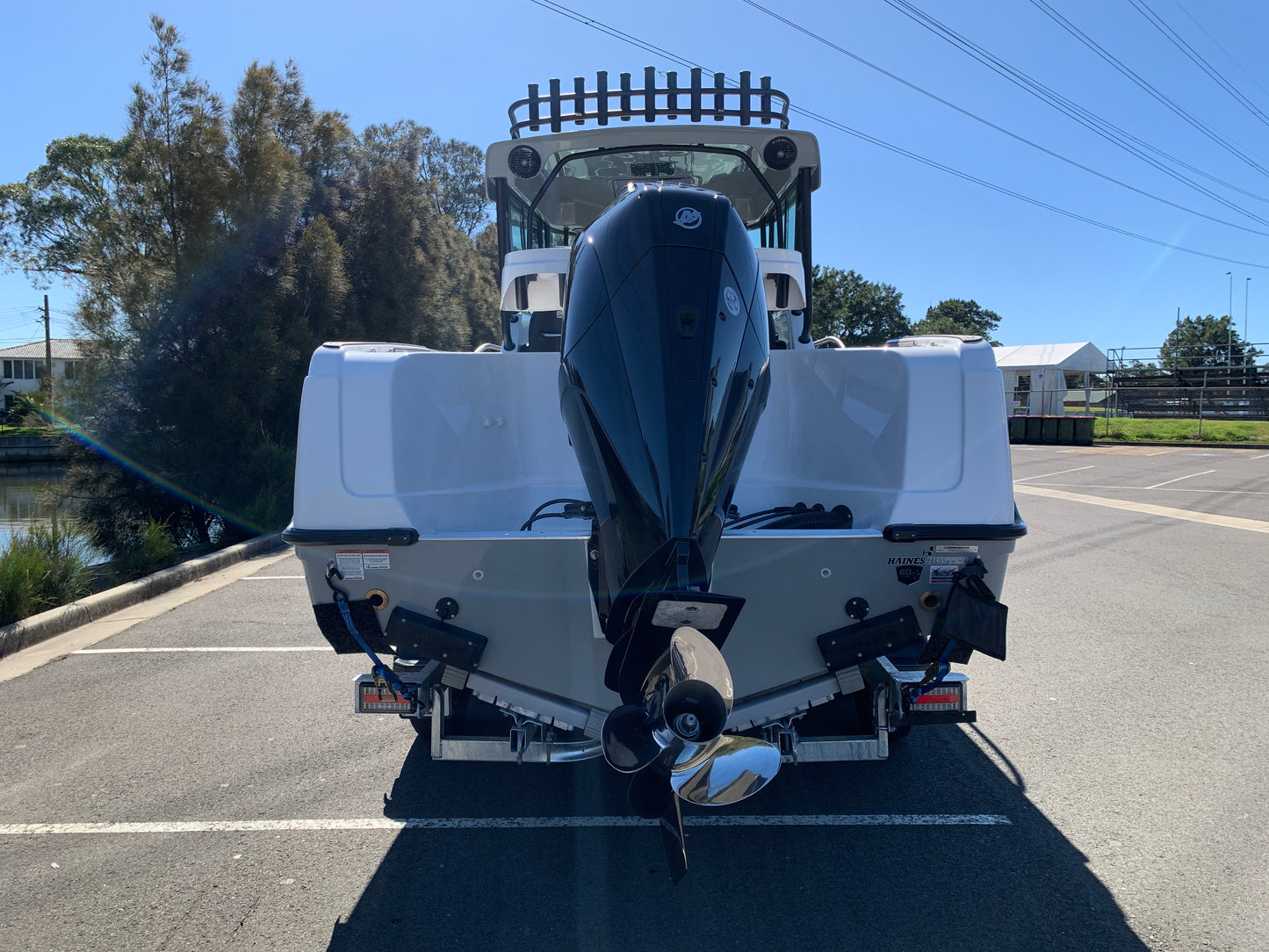 Haines Hunter 675 Enclosed limited