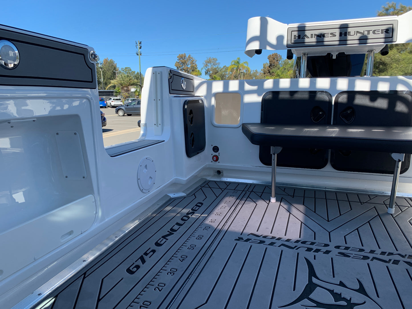 Haines Hunter 675 Enclosed limited