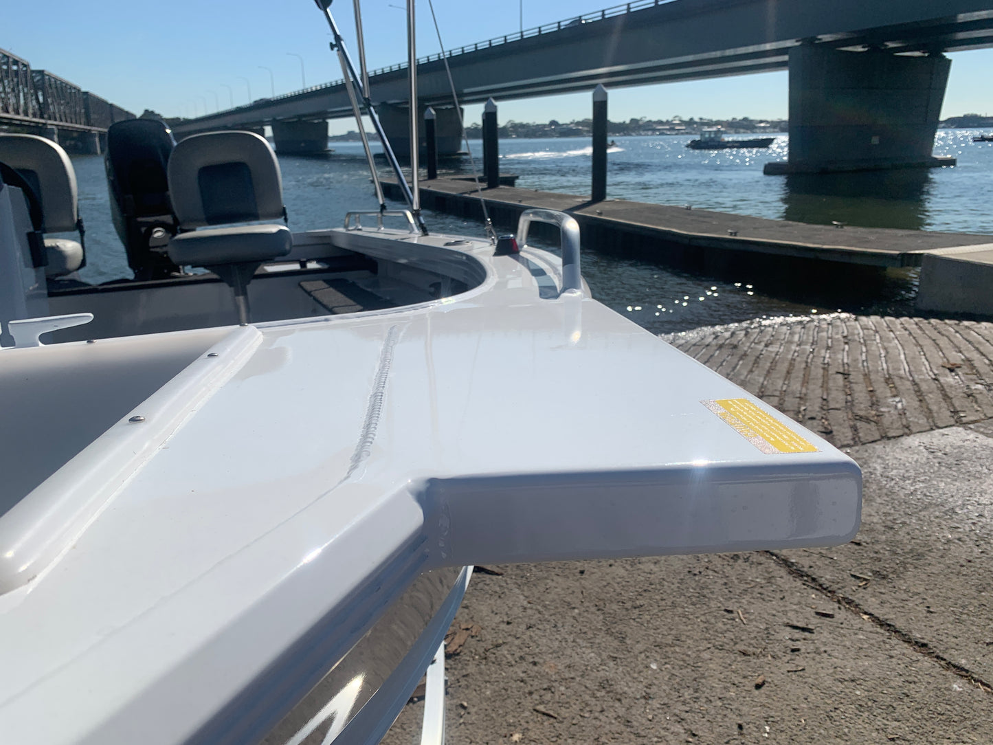Stacer 429 Outlaw Side Console