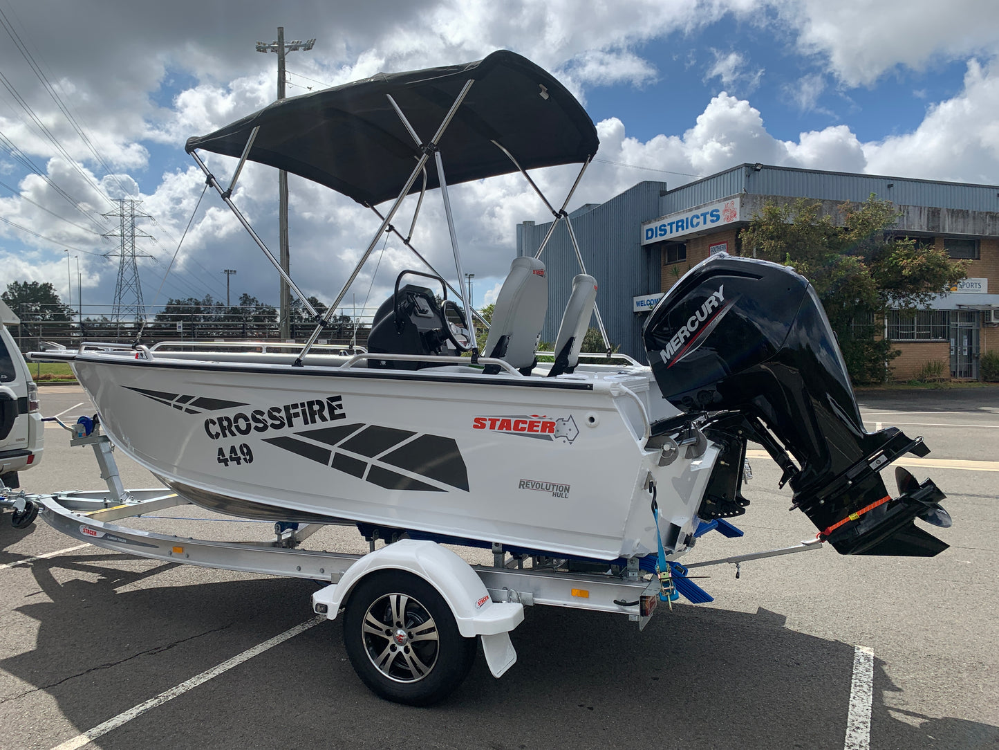 Stacer 449 Crossfire Side console