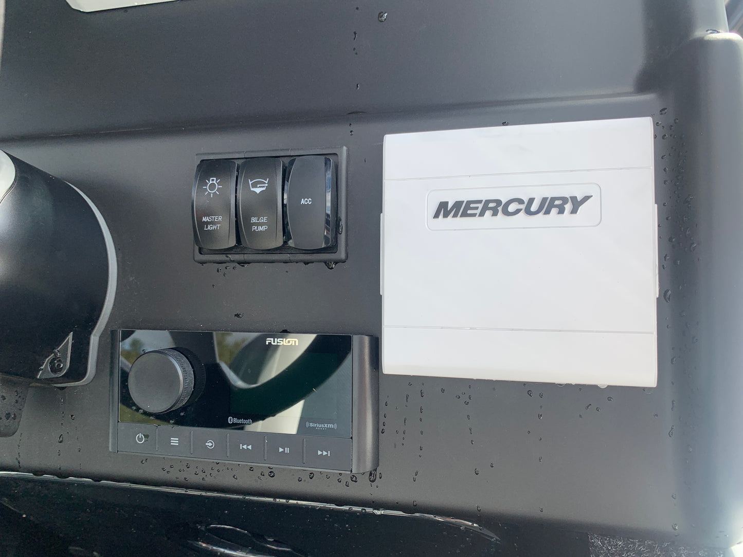 Stacer 449 Crossfire Side console