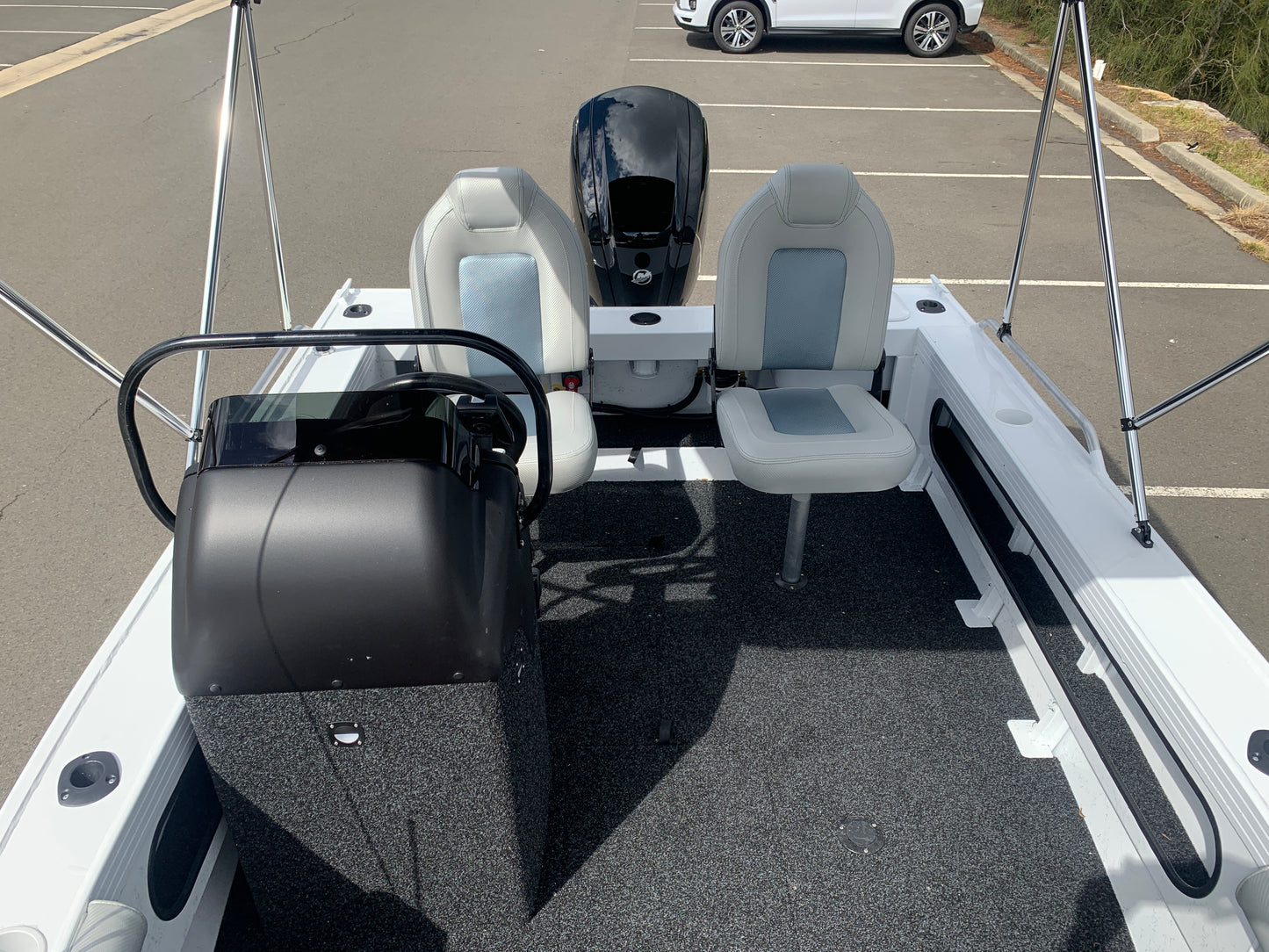 Stacer 449 Crossfire Side console