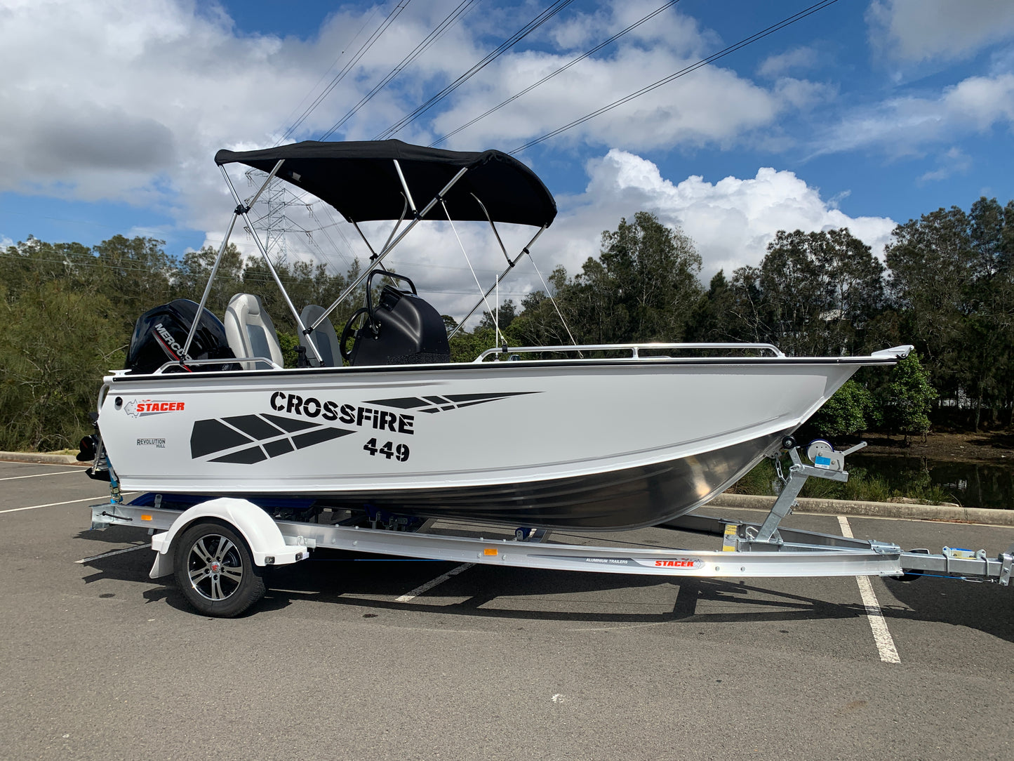 Stacer 449 Crossfire Side console