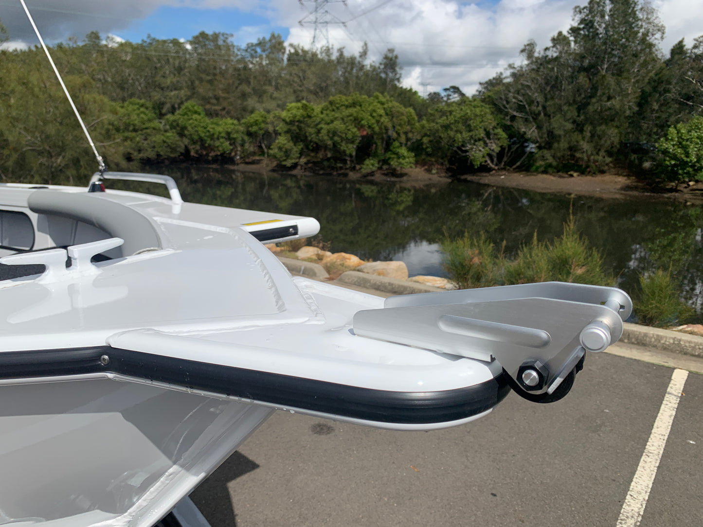 Stacer 449 Crossfire Side console