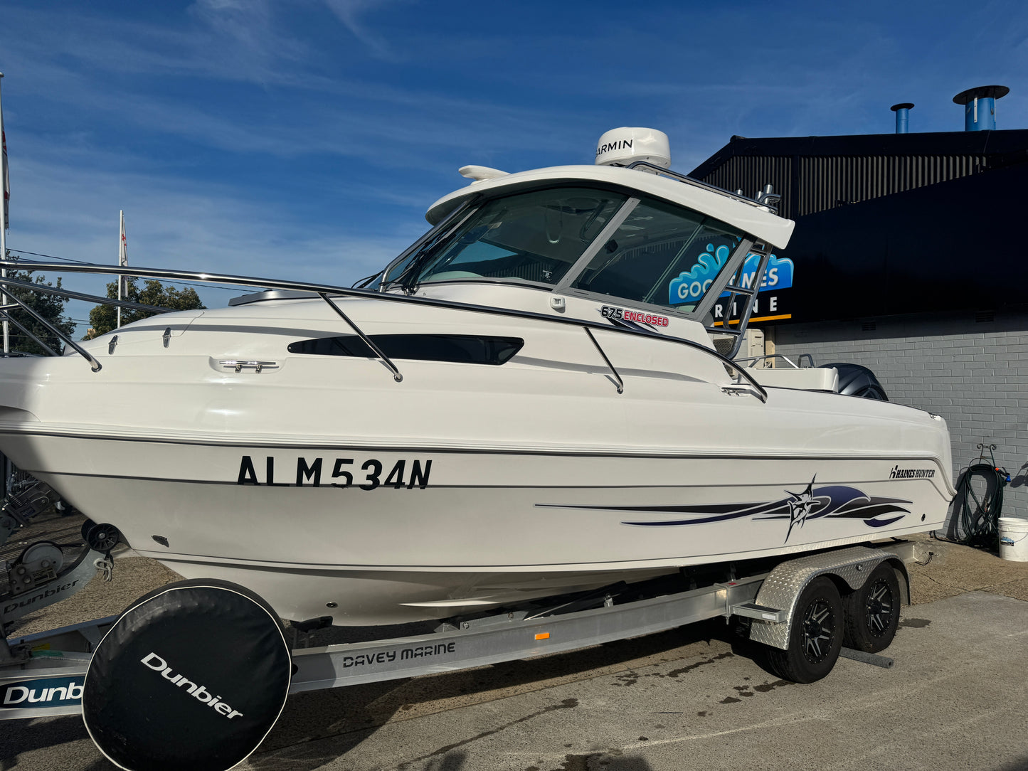 Haines Hunter 675 Enclosed