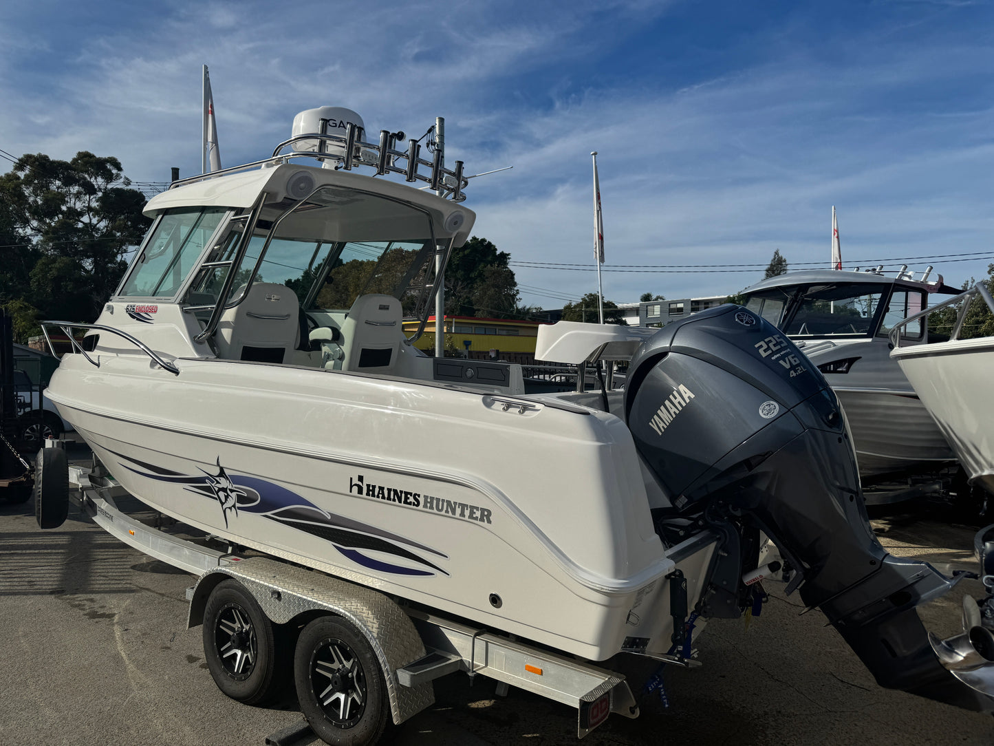 Haines Hunter 675 Enclosed