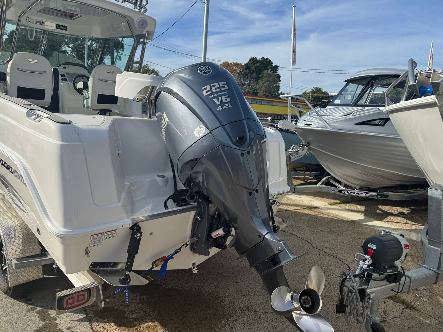 Haines Hunter 675 Enclosed
