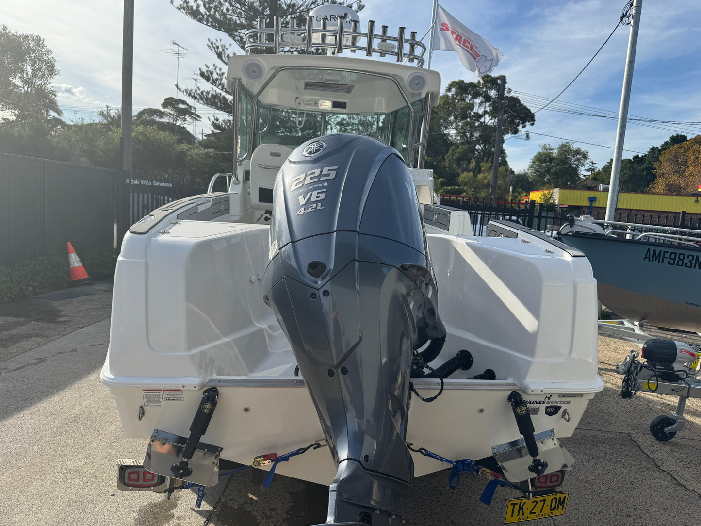 Haines Hunter 675 Enclosed