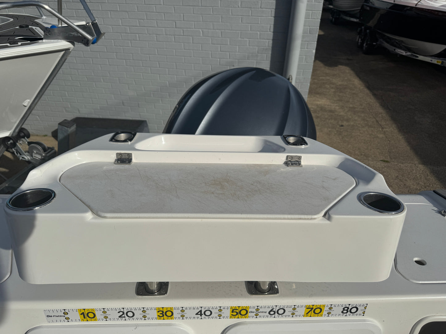 Haines Hunter 675 Enclosed