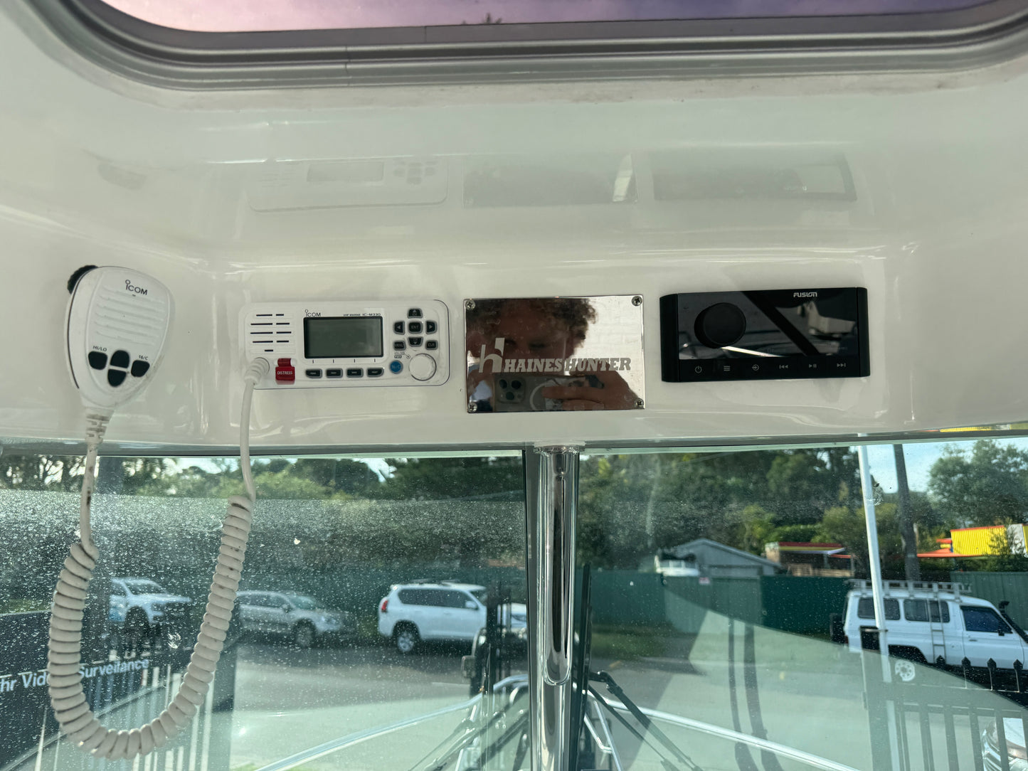 Haines Hunter 675 Enclosed