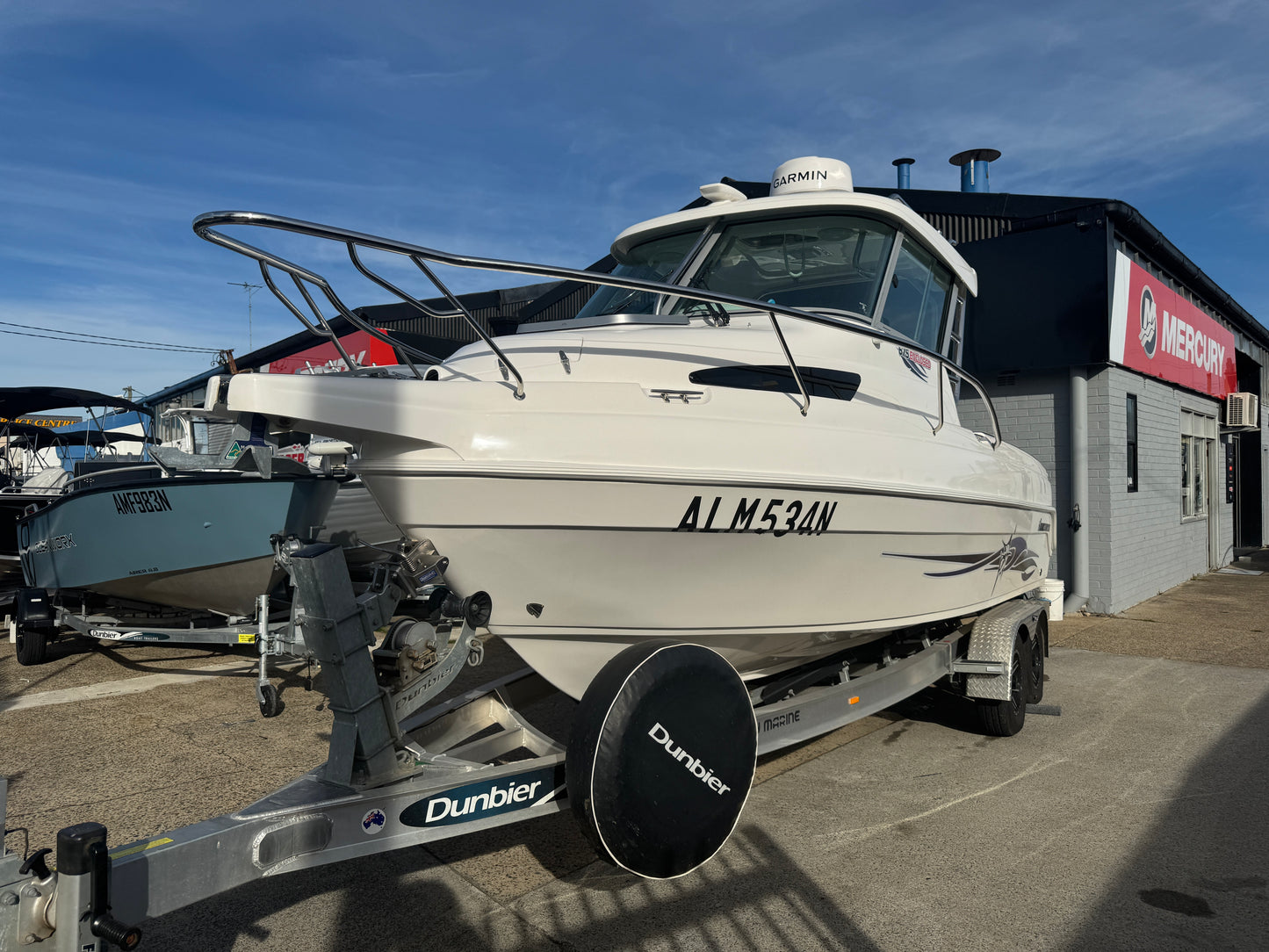 Haines Hunter 675 Enclosed
