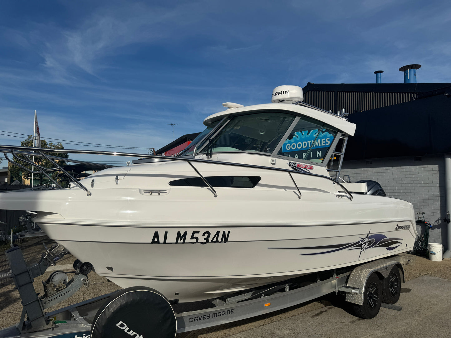 Haines Hunter 675 Enclosed