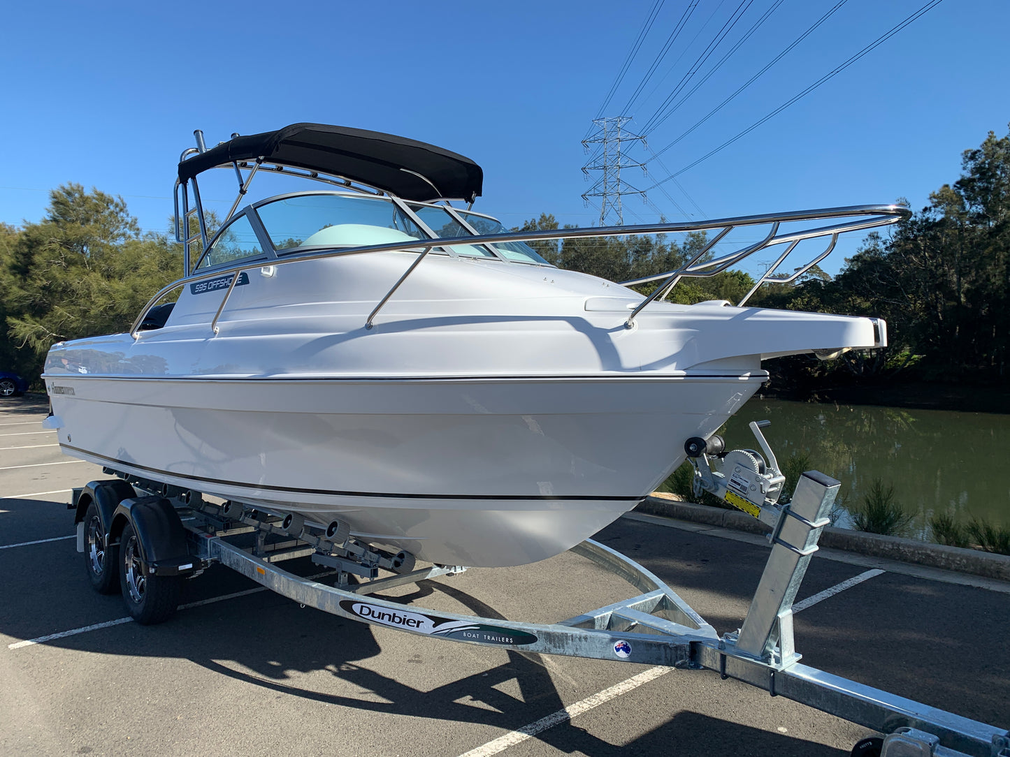 Haines Hunter 595 Offshore