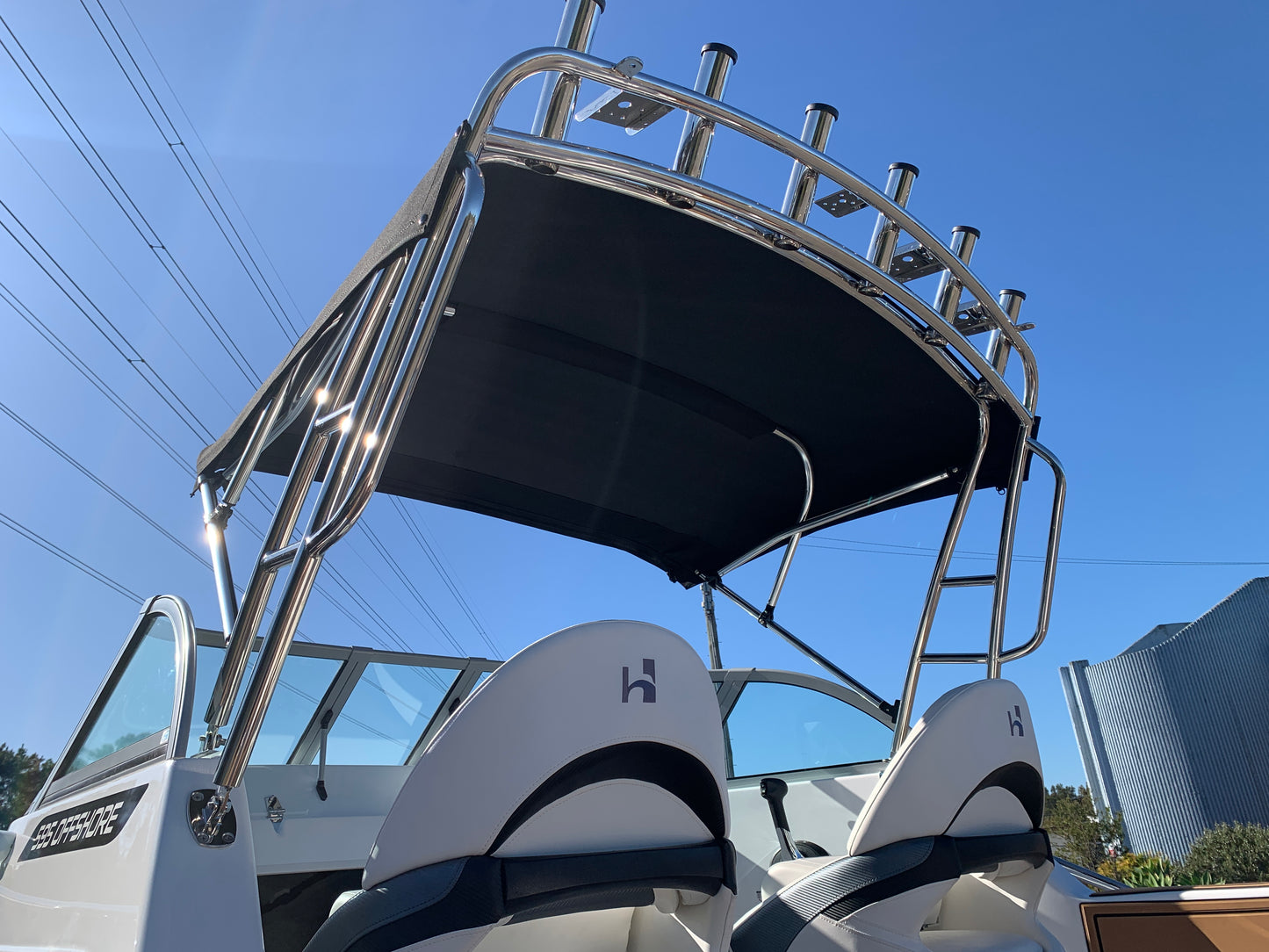 Haines Hunter 595 Offshore