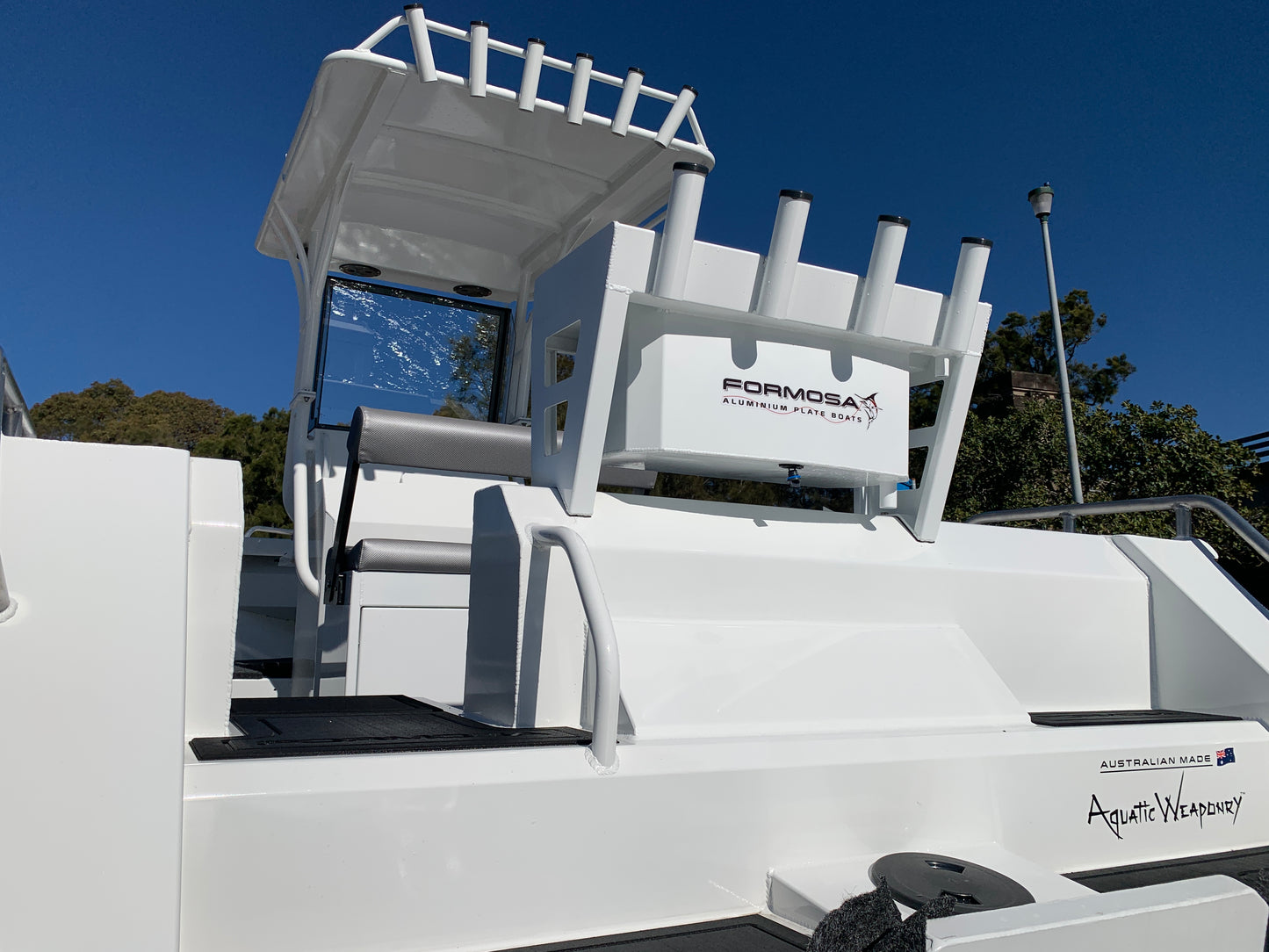 Formosa 565 Centre Console