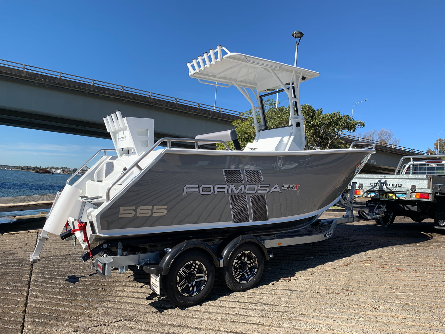 Formosa 565 Centre Console