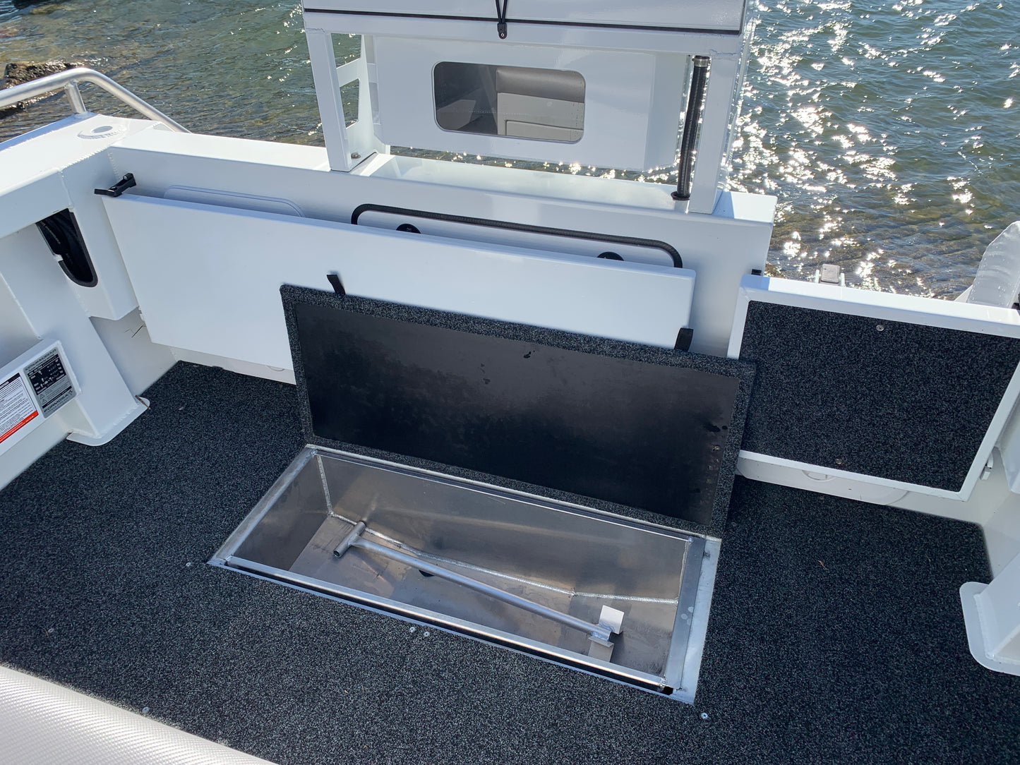 Formosa 565 Centre Console
