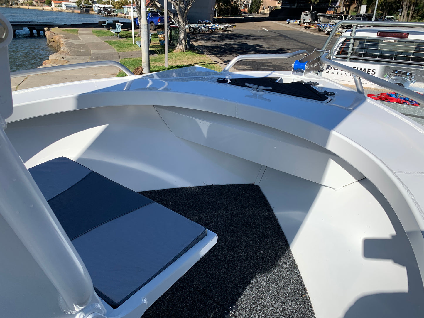 Formosa 565 Centre Console