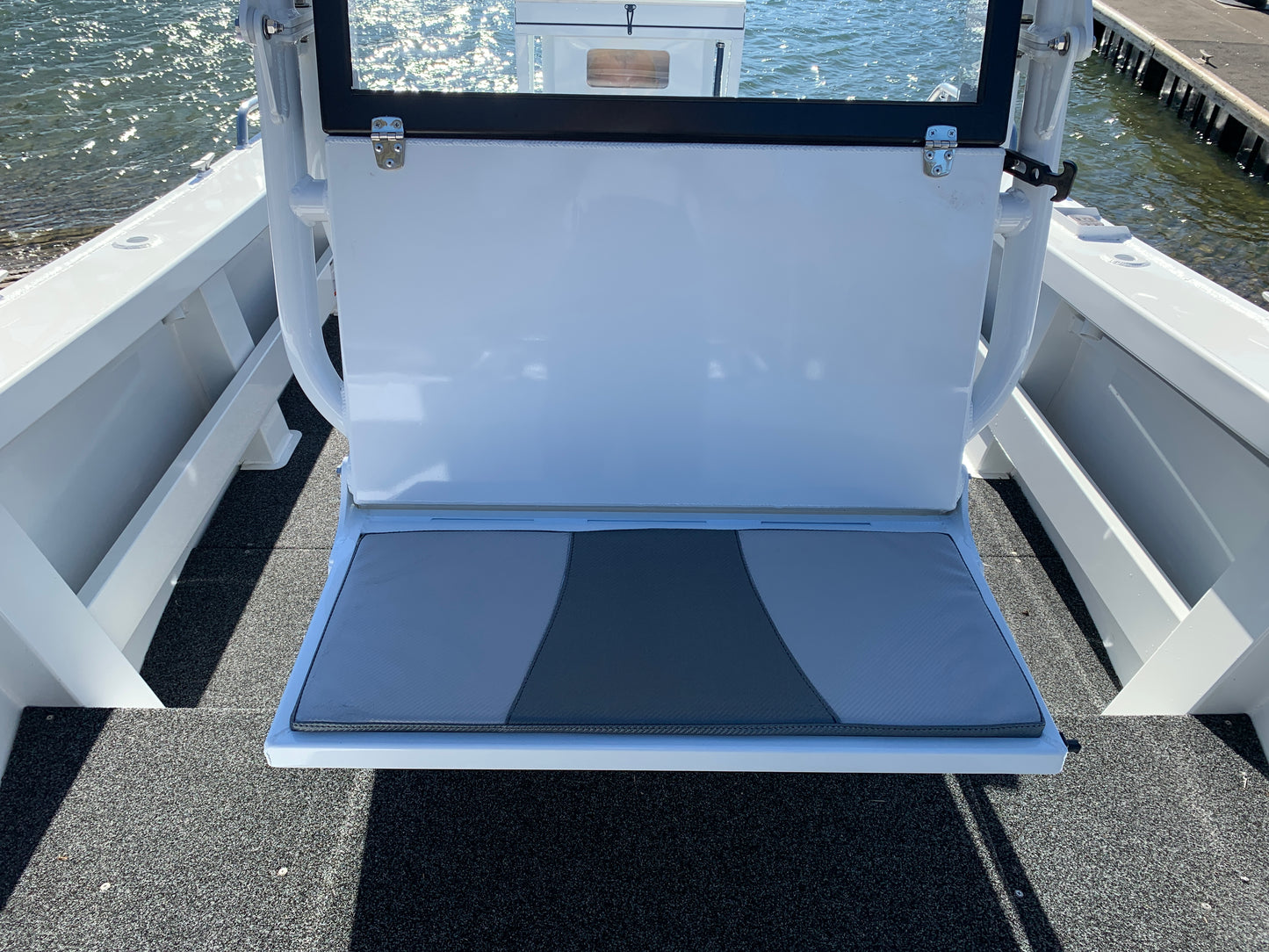 Formosa 565 Centre Console
