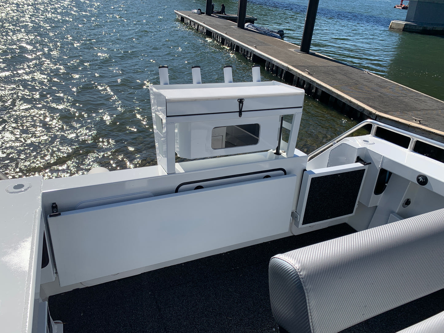 Formosa 565 Centre Console