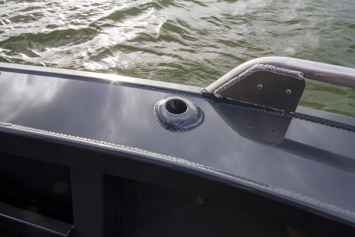 Formosa 565 Centre Console