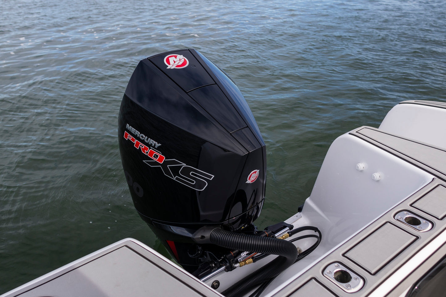 Haines Hunter 620 Patriot