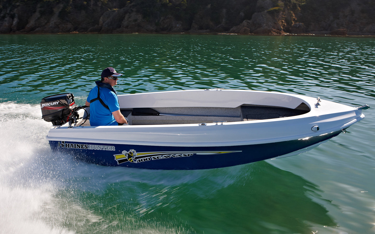 Haines Hunter 400 Seawasp