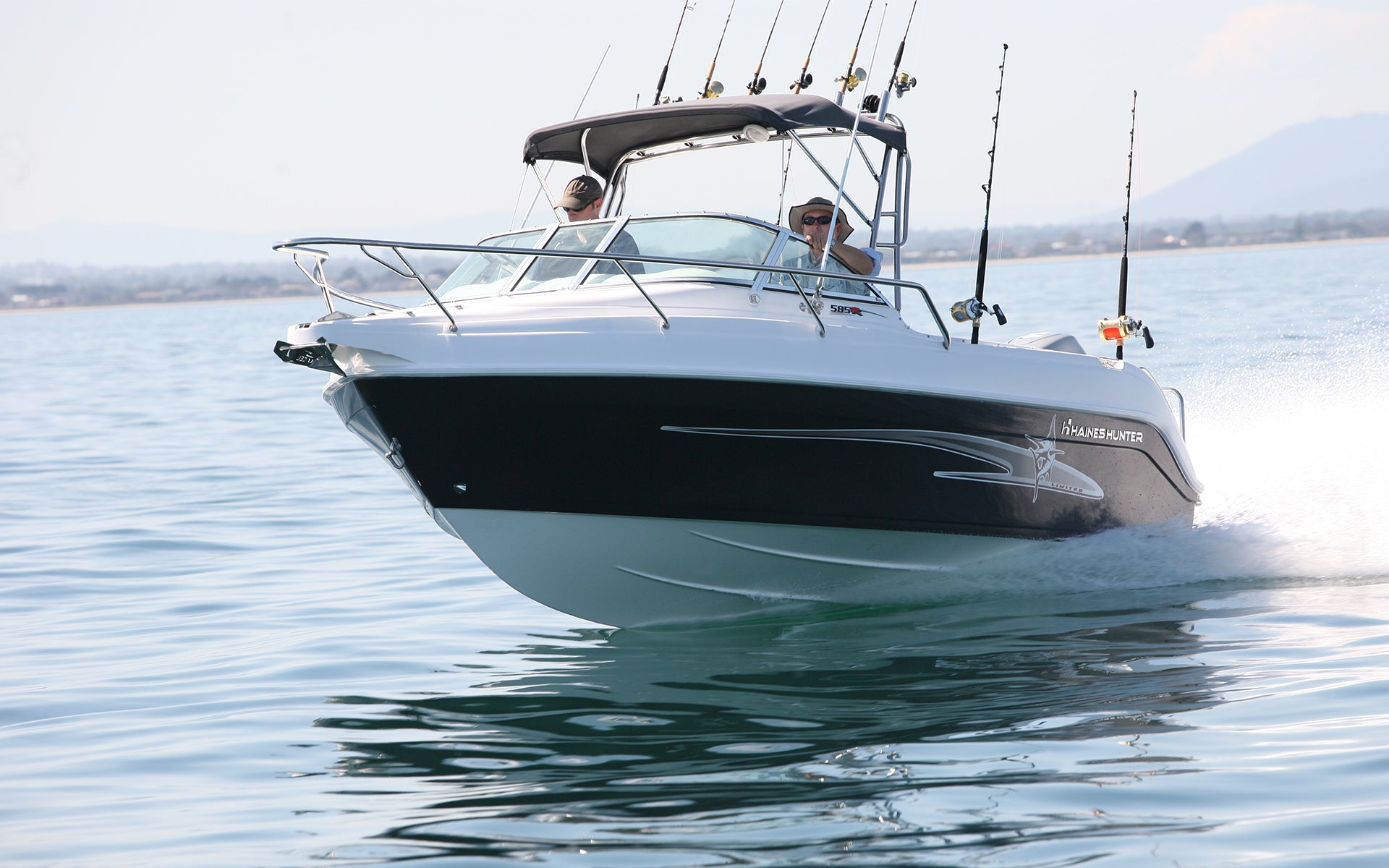 Haines Hunter (View Entire Range) – Good Times Marine