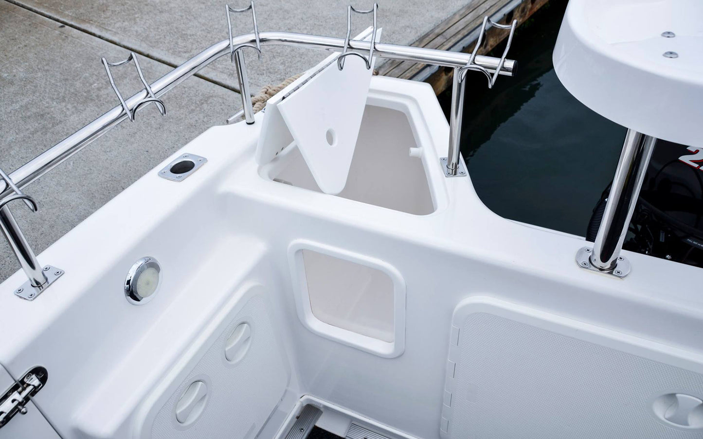 Haines Hunter 595 Offshore Soft Top