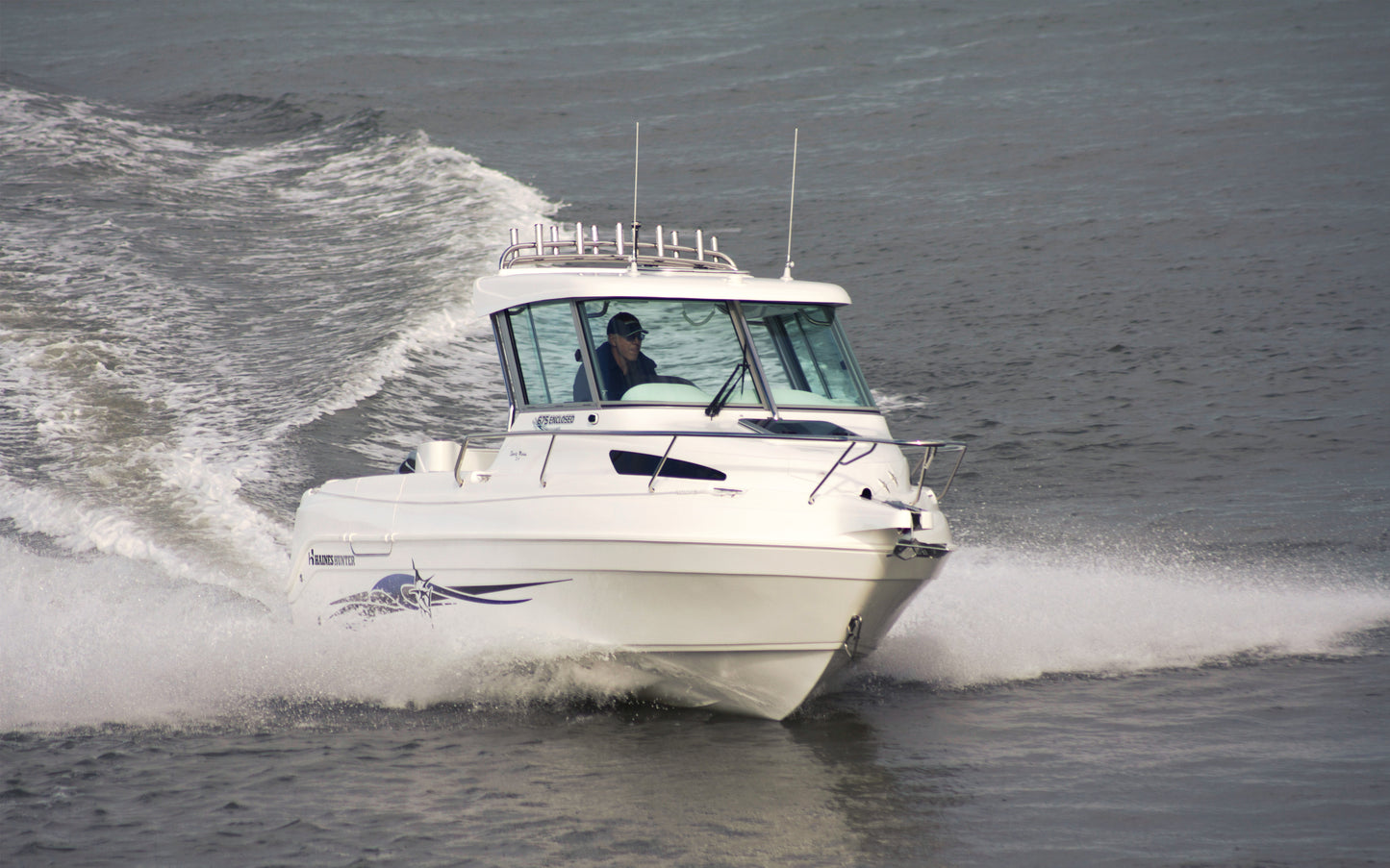 Haines Hunter 675 Enclosed HT