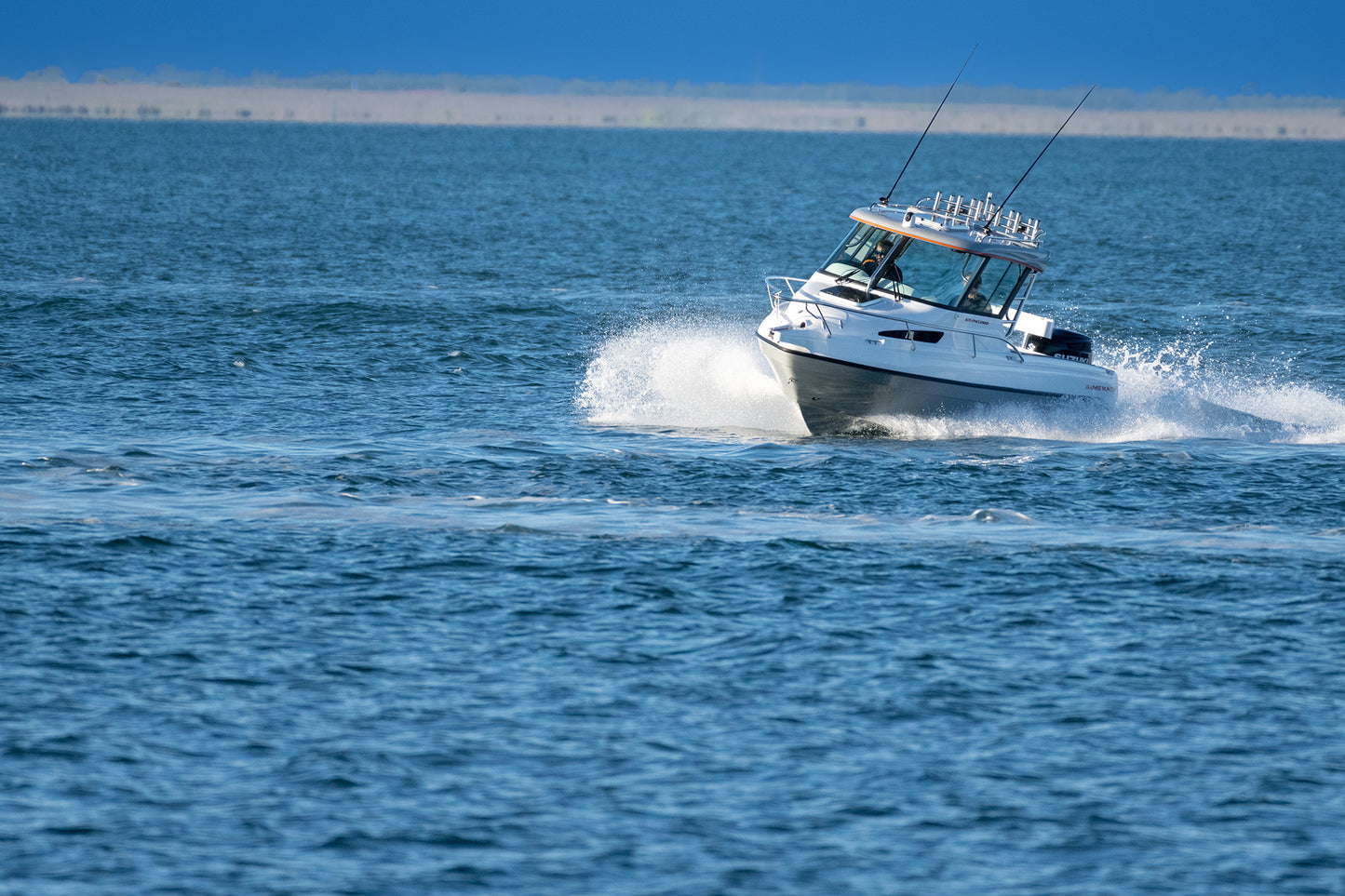 Haines Hunter 675 Enclosed Limited