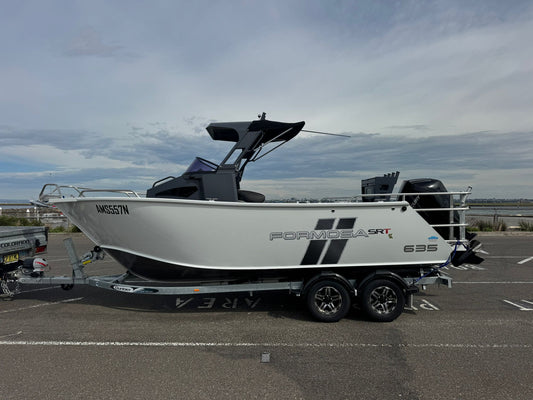 Formosa SRT 635 Centre cabin - PRO DECK