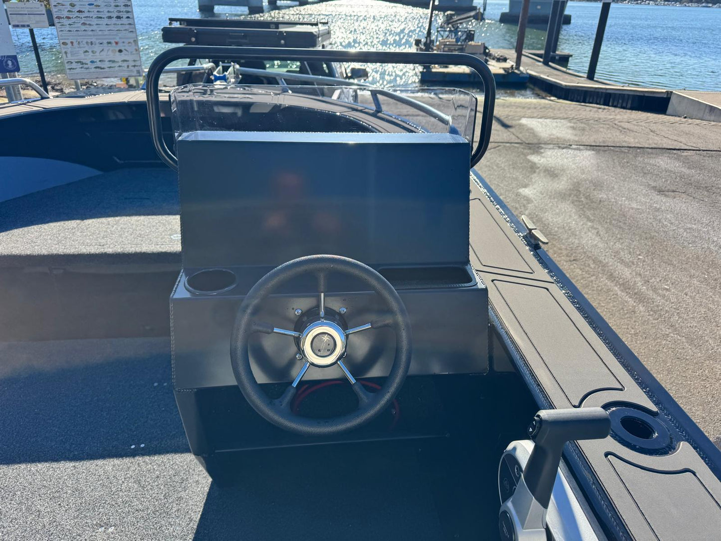 Formosa SRT 525 Side console - Stealth Edition