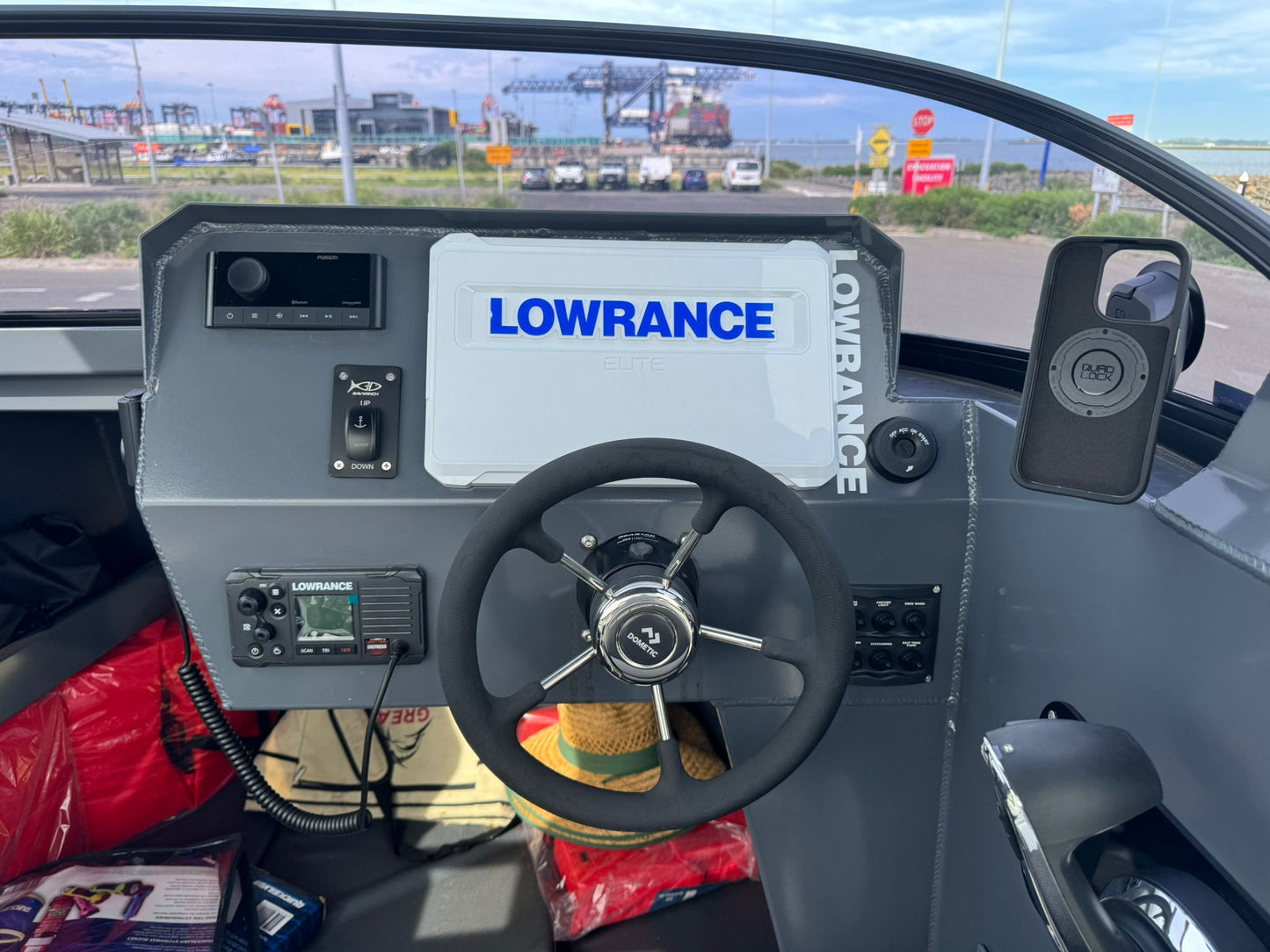 Formosa SRT 635 Centre cabin - PRO DECK