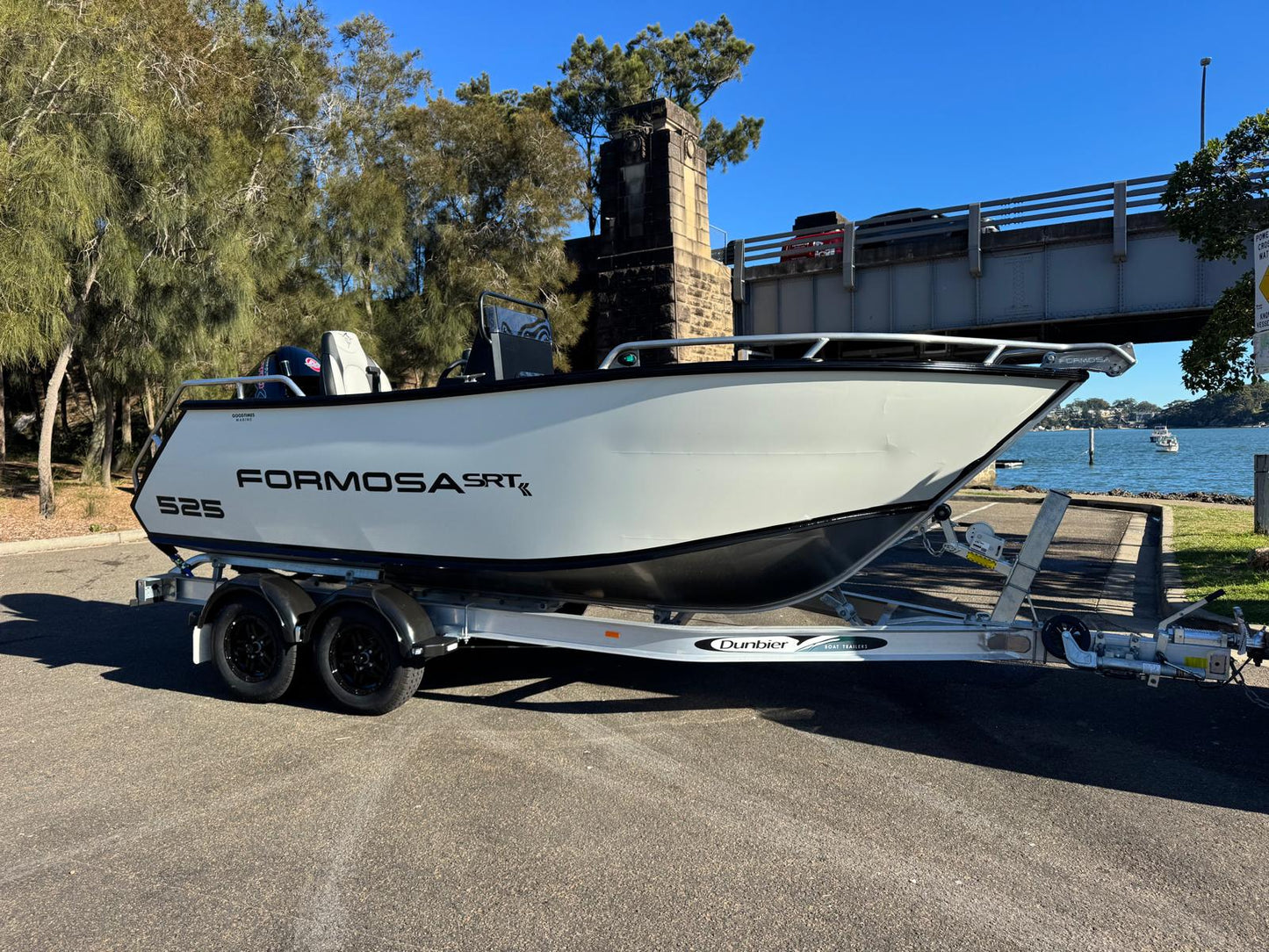 Formosa SRT 525 Side console - Stealth Edition