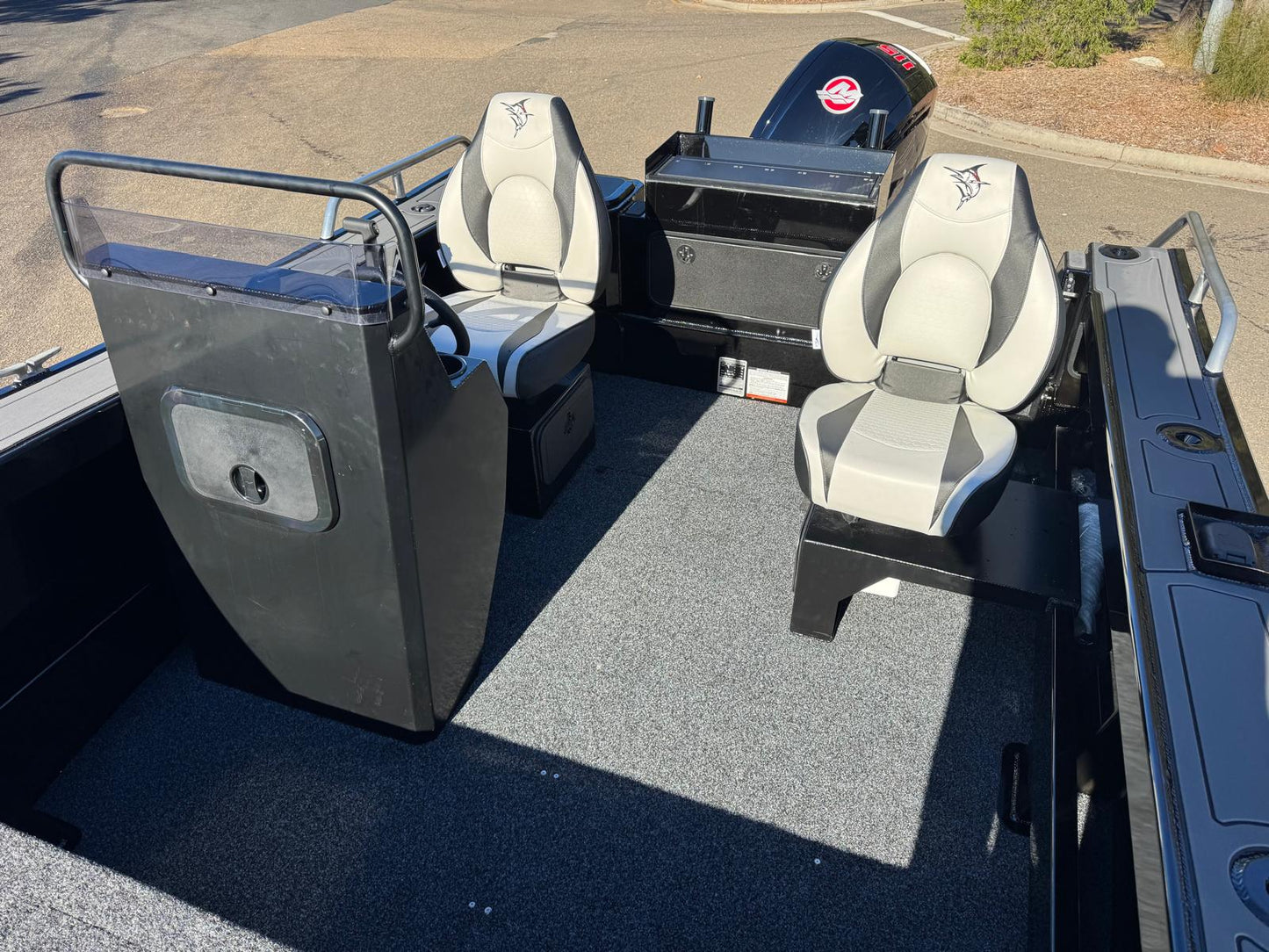 Formosa SRT 525 Side console - Stealth Edition