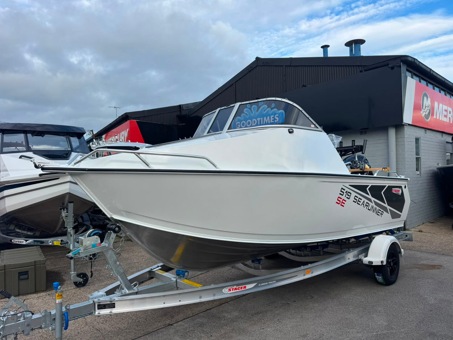 NEW MODEL Stacer 519 Searunner SE