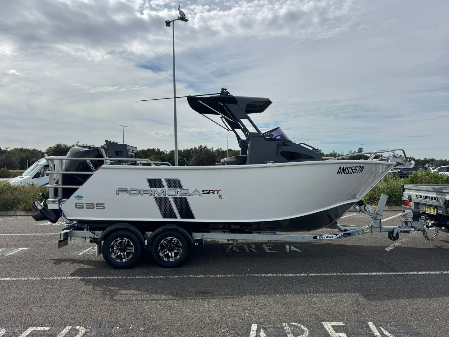 Formosa SRT 635 Centre cabin - PRO DECK