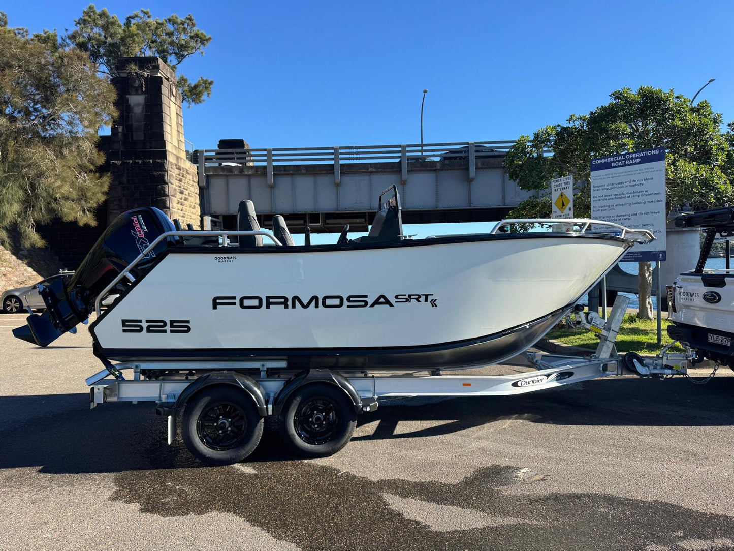 Formosa SRT 525 Side console - Stealth Edition