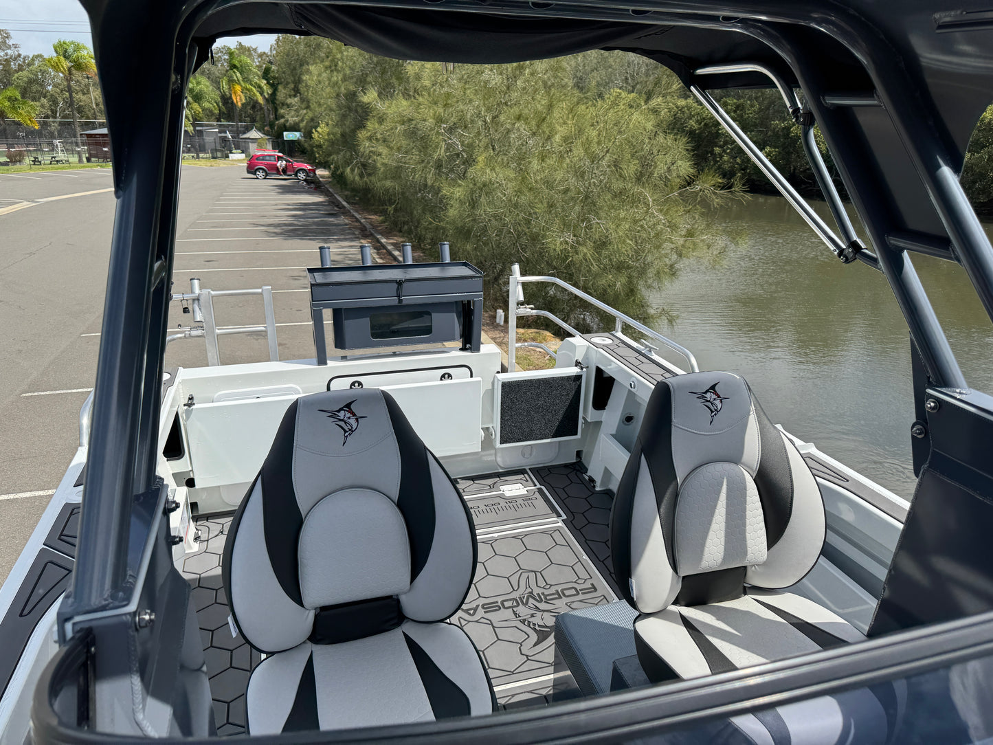Formosa SRT 635 Centre Cabin