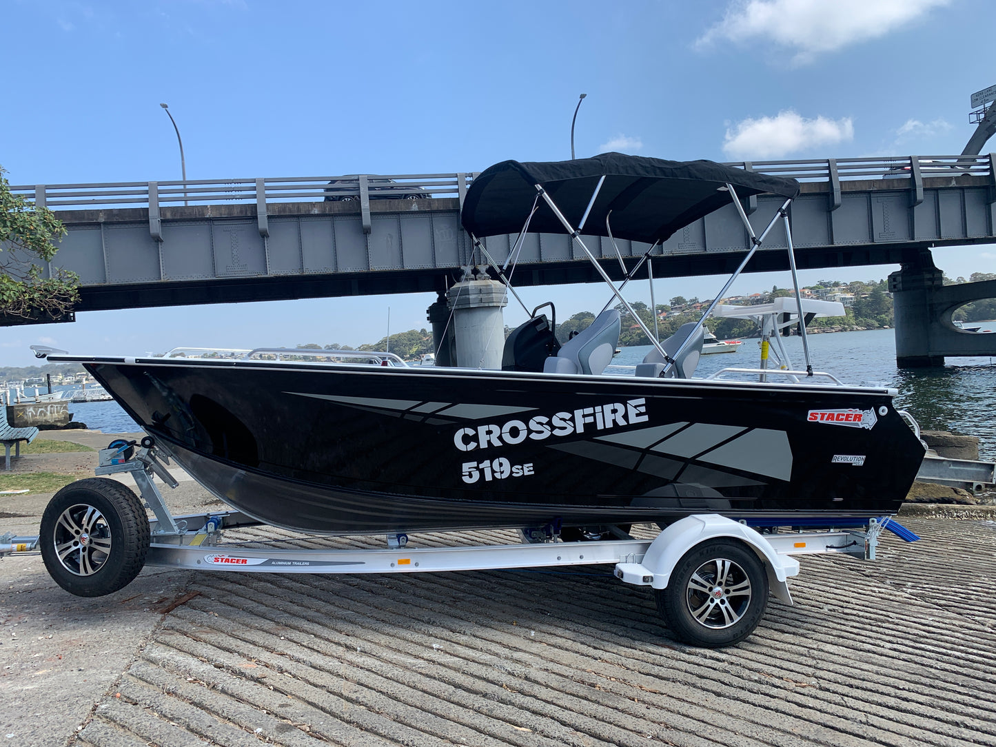 Stacer 519 Crossfire SE SC