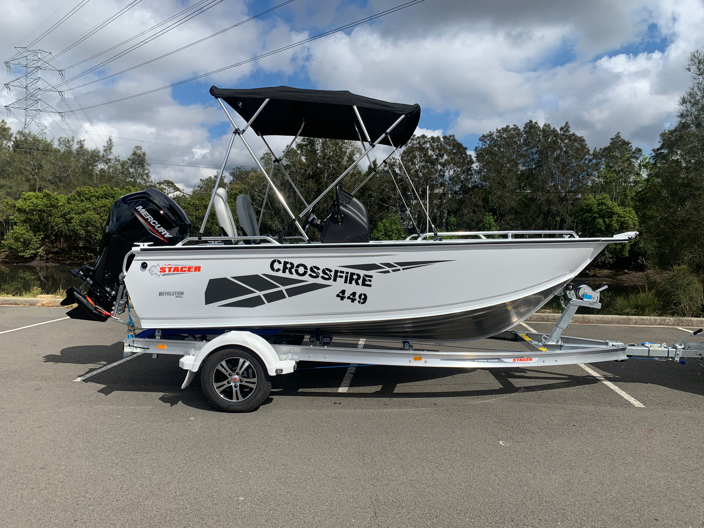 Stacer 449 Crossfire Side console