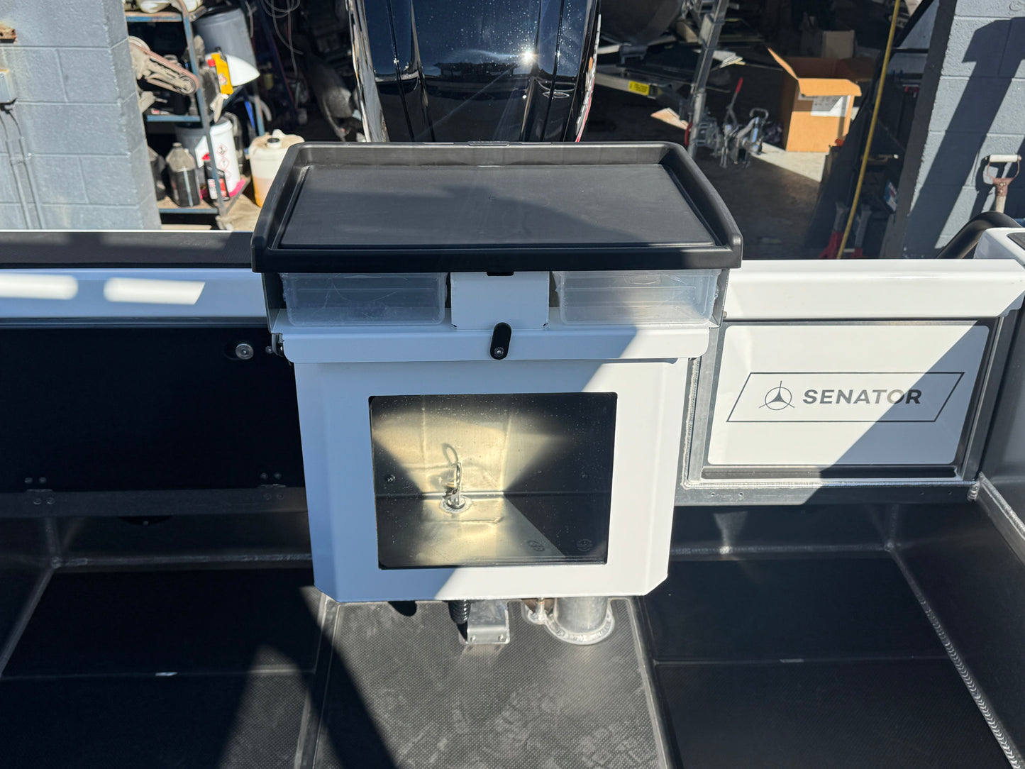 Senator 550 Hard top