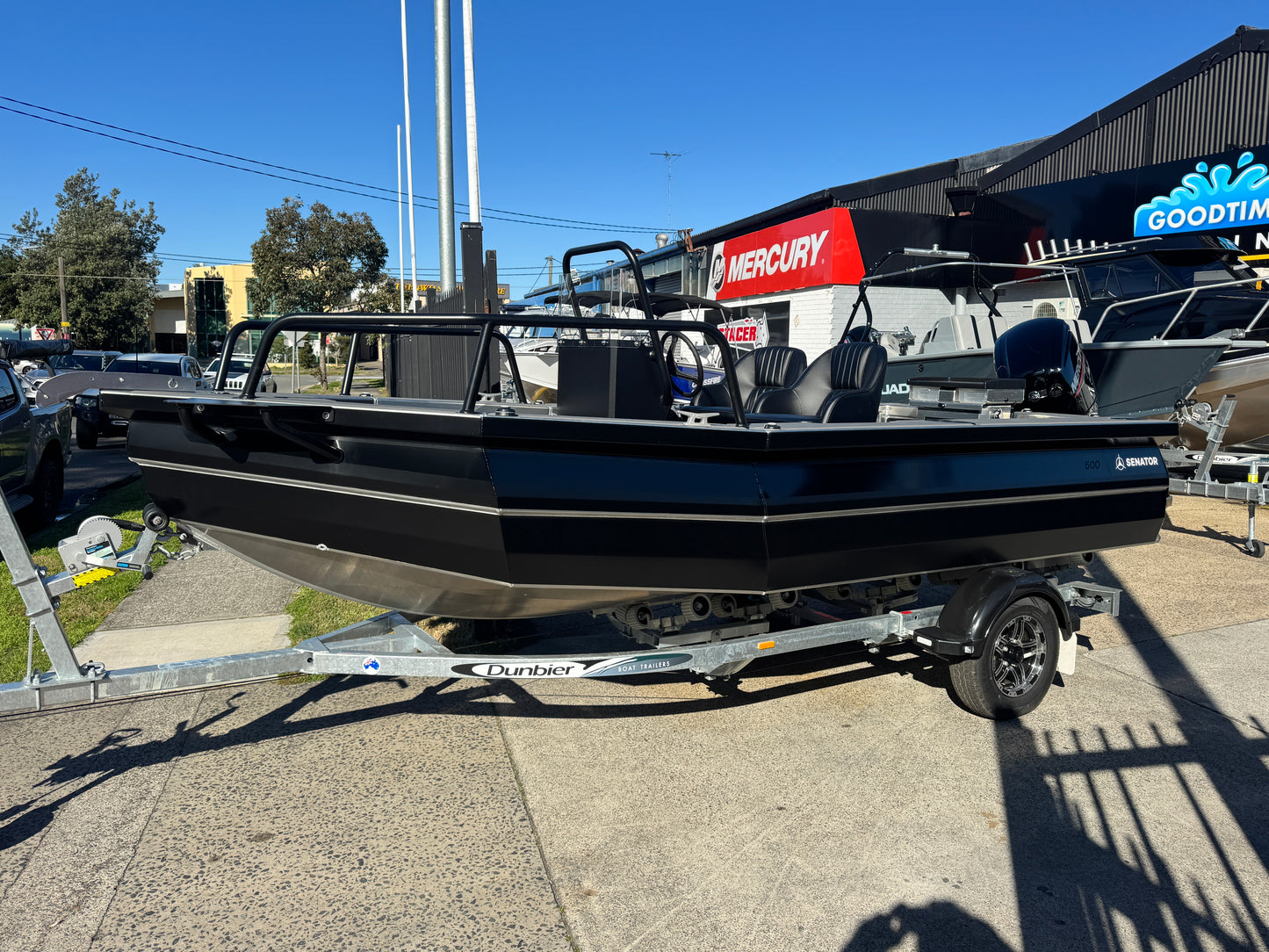 Senator 500 Side console