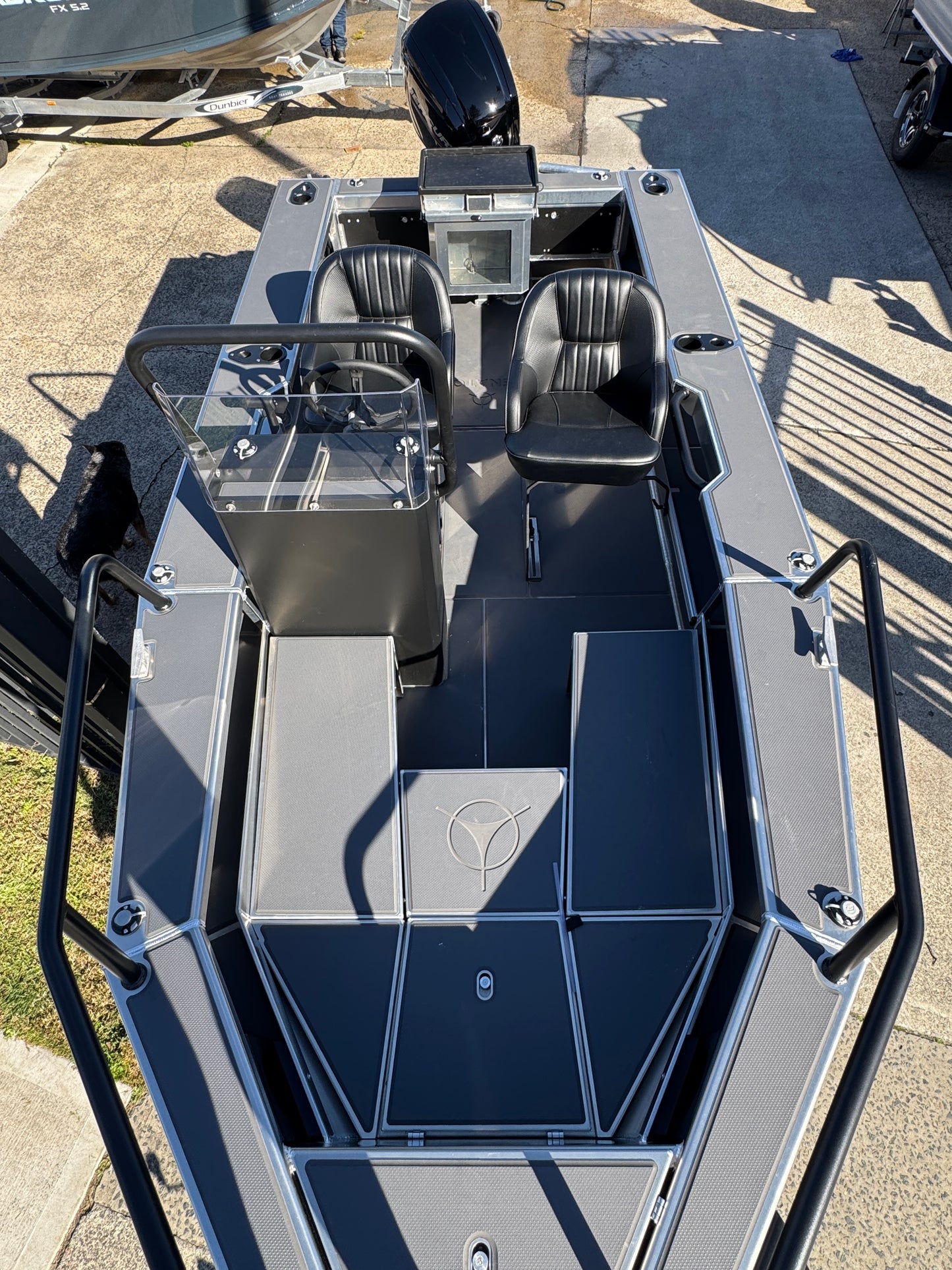 Senator 500 Side console